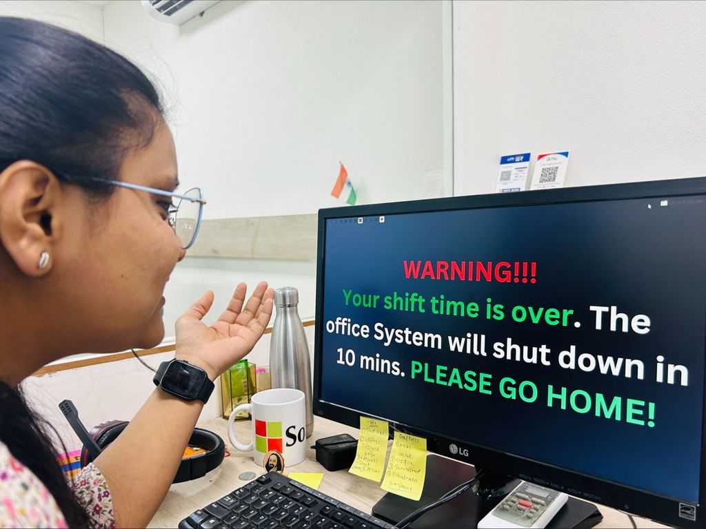 worklifebalance-systemwarning-jx-220223c.jpg