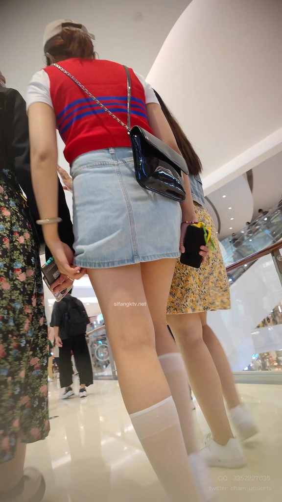 【XLBCD】225白色丝袜牛仔裙眼睛小姐姐，蓝色内内 11.jpg