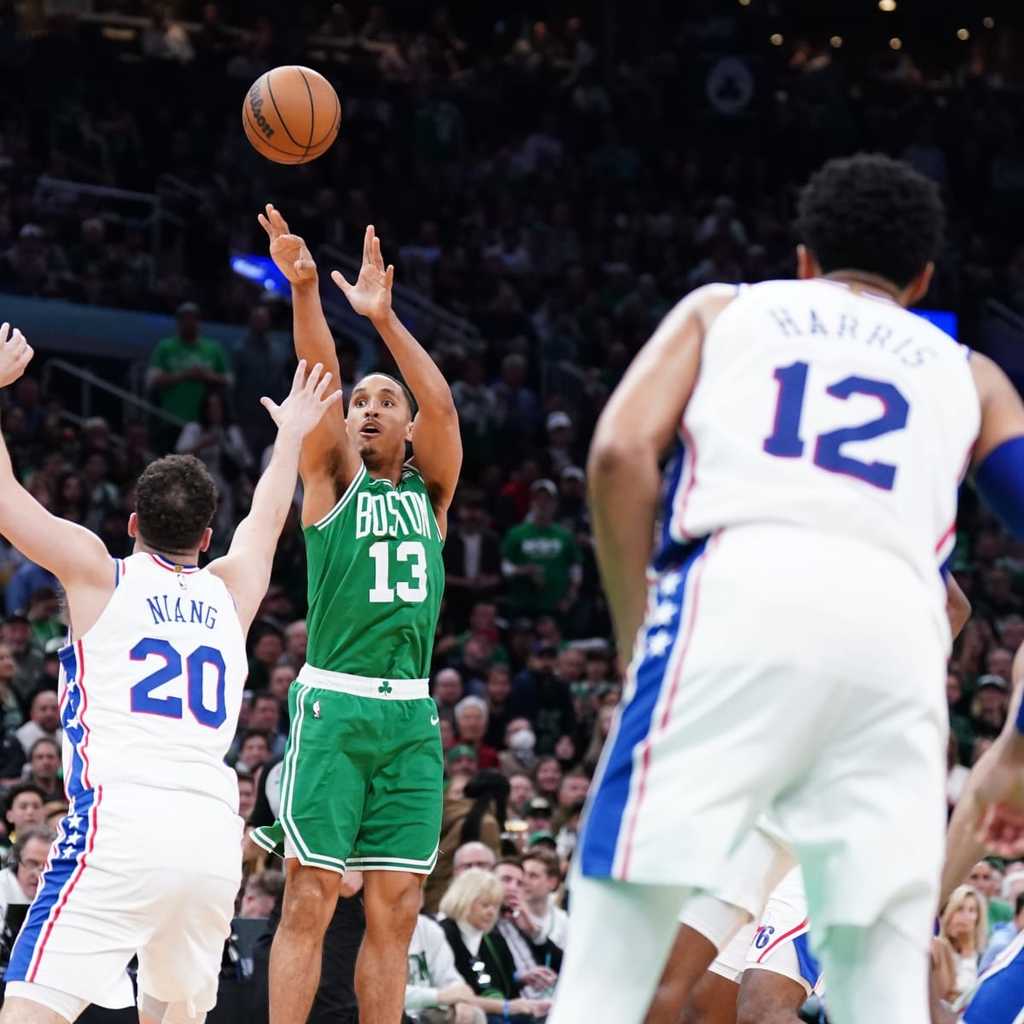malcolm-brogdon-vs-sixers.jpg