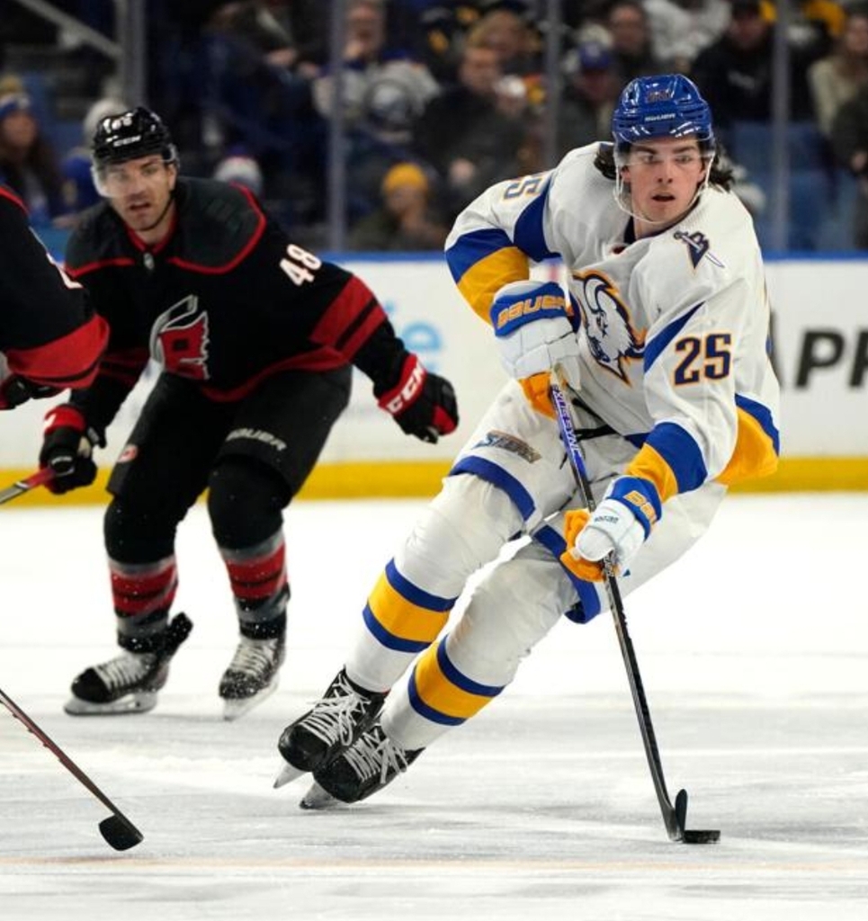 Screenshot_20230203-223945_Samsung Internet.jpg