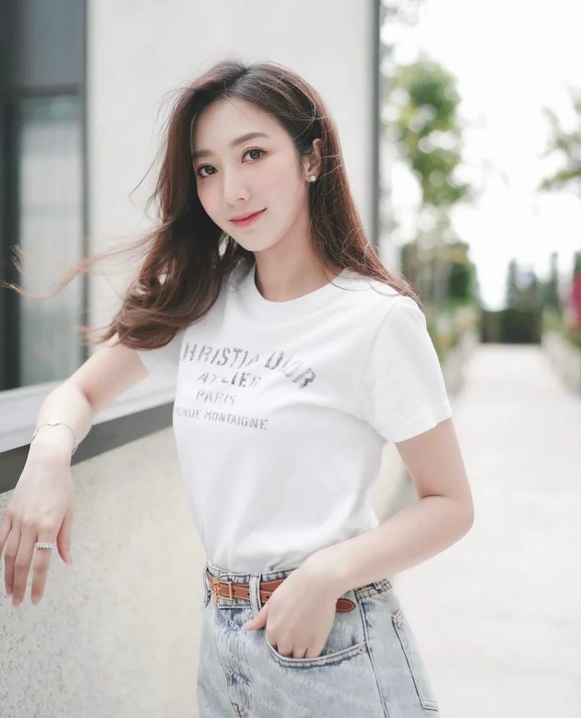 6 何依婷 (何依婷IG).jpg