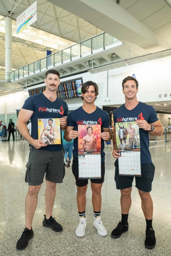 2 三位來自澳洲布里斯班及墨爾本的消防員，早前訪港為譚仔新產品造勢。.jpg.jpg