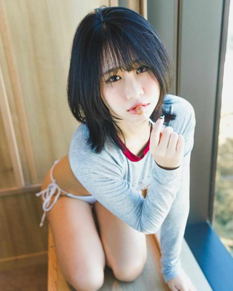 011.jpg