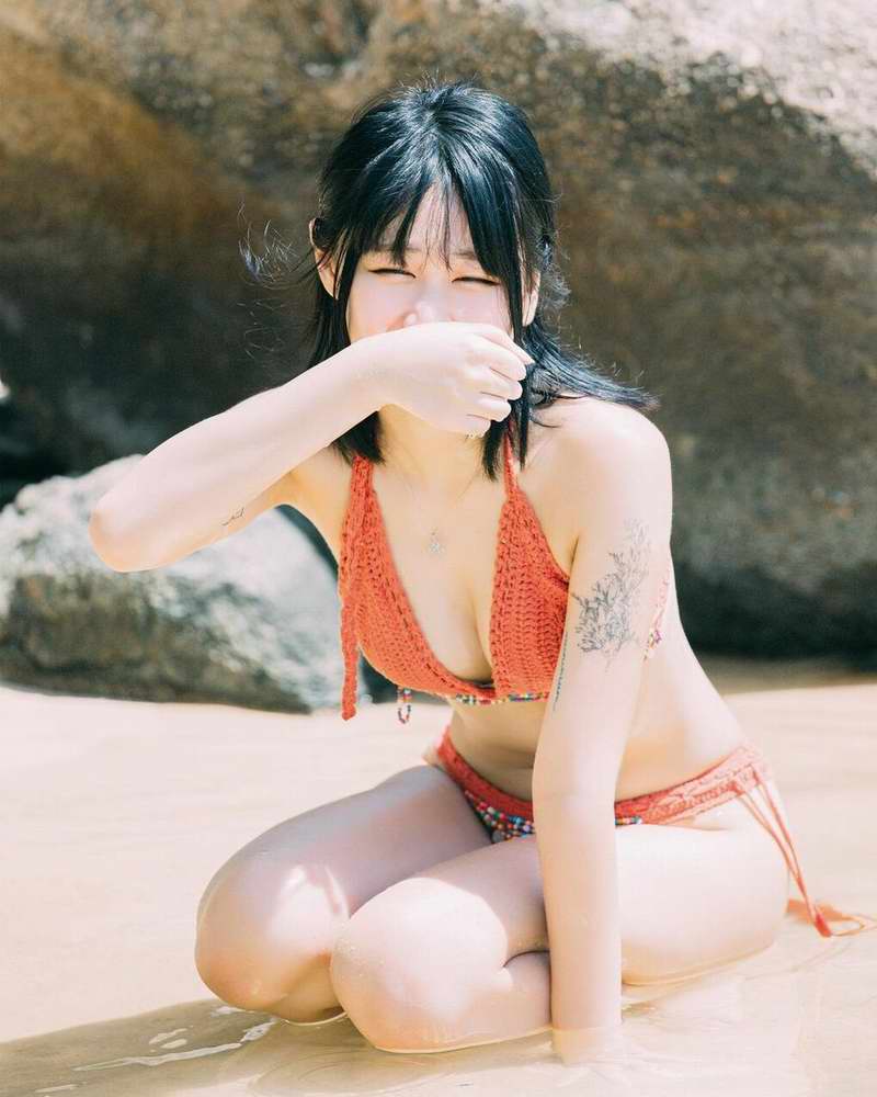 010.jpg