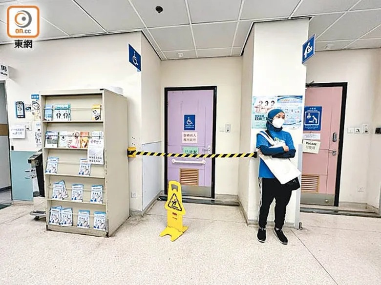 2 涉事廁所遭封鎖。.jpg