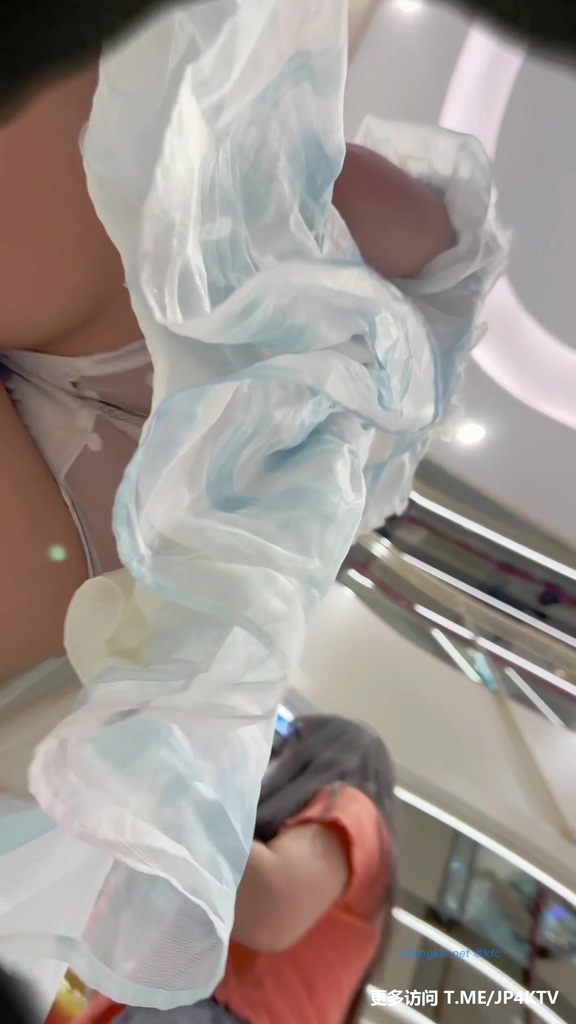 #KFC 两美女带一胖助理美女和助理透明骚内一箭三雕 068.jpg