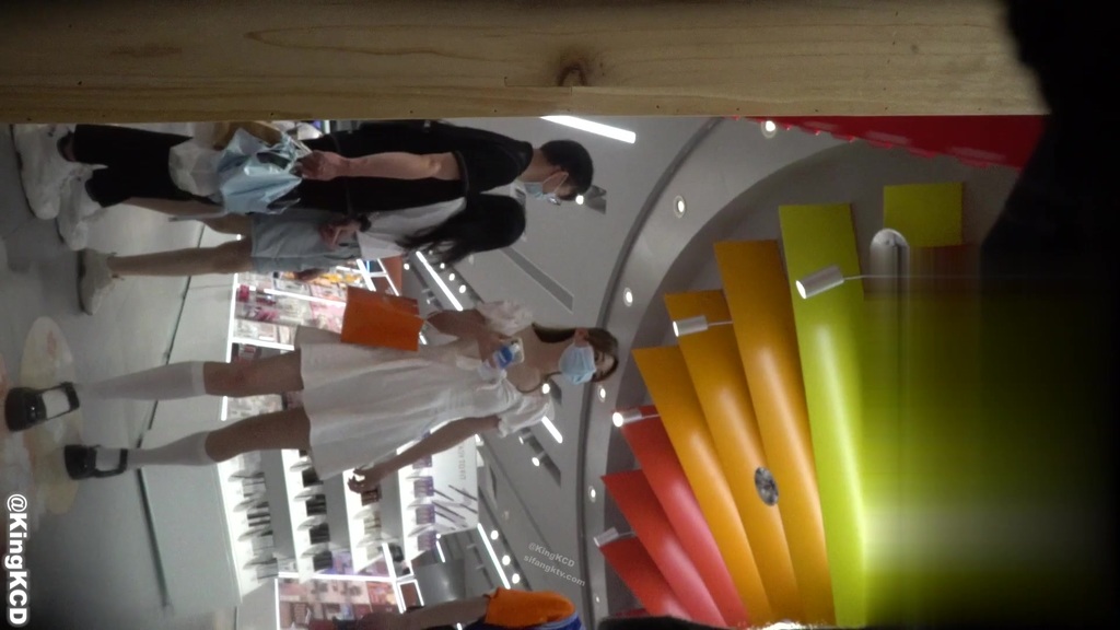 【KingK獨家CD】-UR级-GZ65极品白丝腿袜！大长腿MM,N深陷PG里 03.jpg