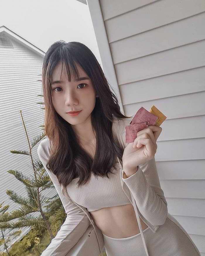 011.jpg
