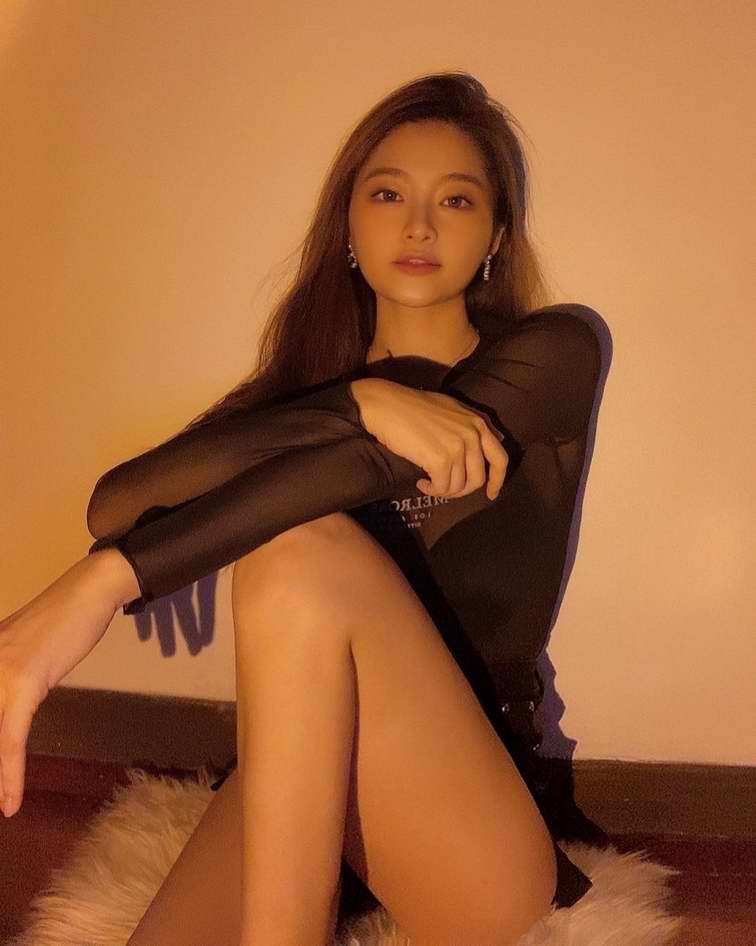 011.jpg