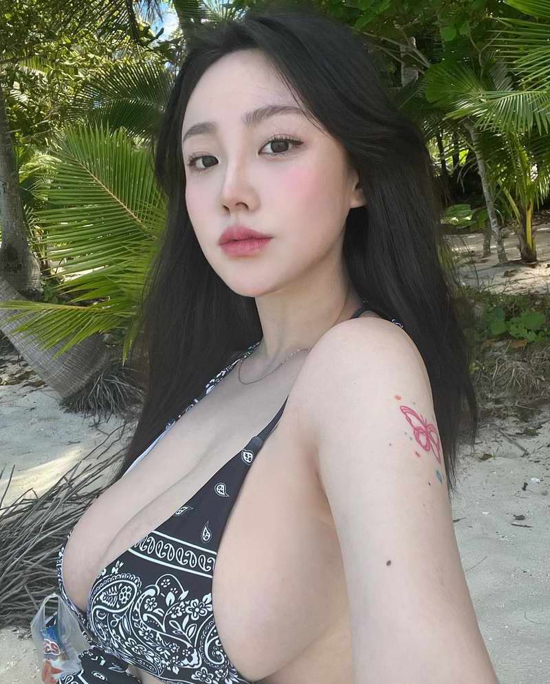 032.jpg