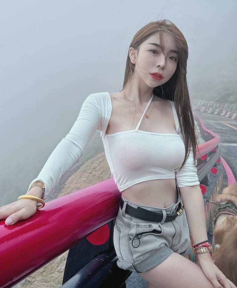 010.jpg