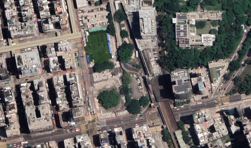 2 去年三月洗衣街地王入標價揭盅，最低呎價僅453元。.jpg