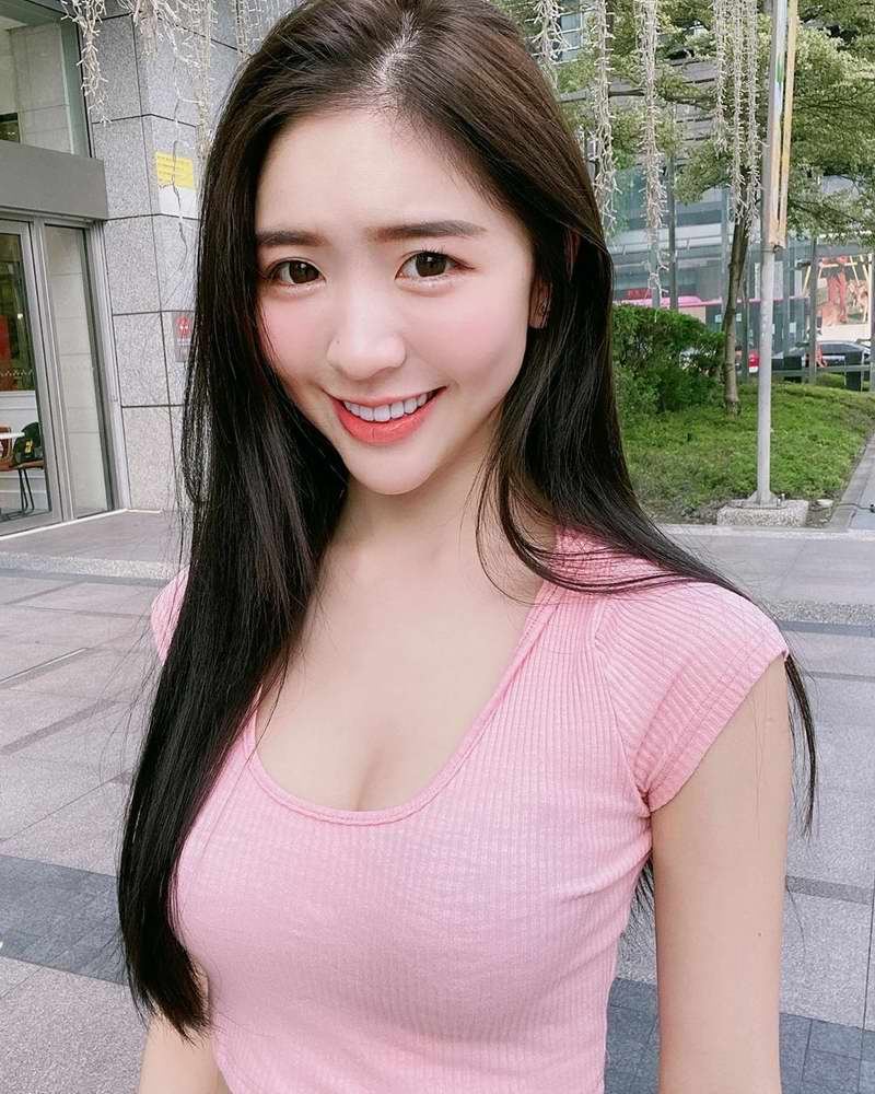 011.jpg