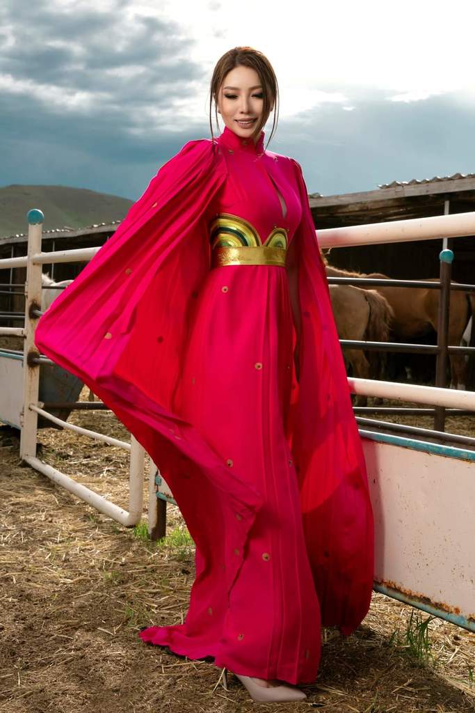 Ladies and Horses (14) - Copy.jpg