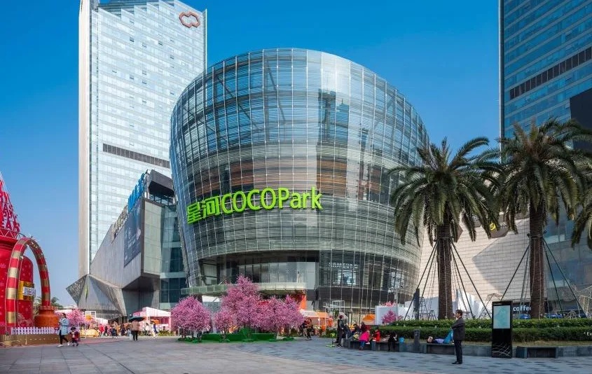 2  不少人港人閒時都熱愛北上暢玩，除了認為當地食買玩性價比高，亦因為去一個近近地.jpg