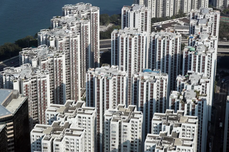 3  近日太古地產勁劈六成推售太古城「孖車位」，令入場費下調至137萬元。.jpg.jpg