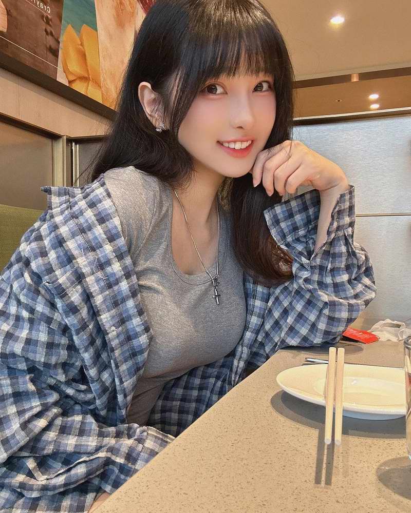 001.jpg