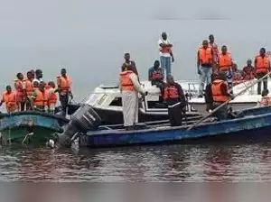 7064850.jpg