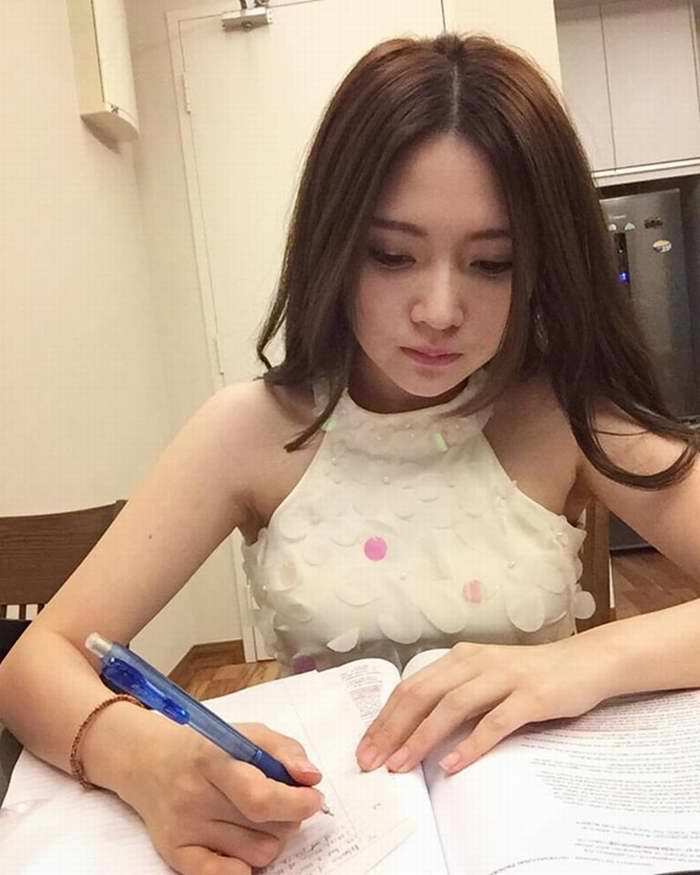010.jpg
