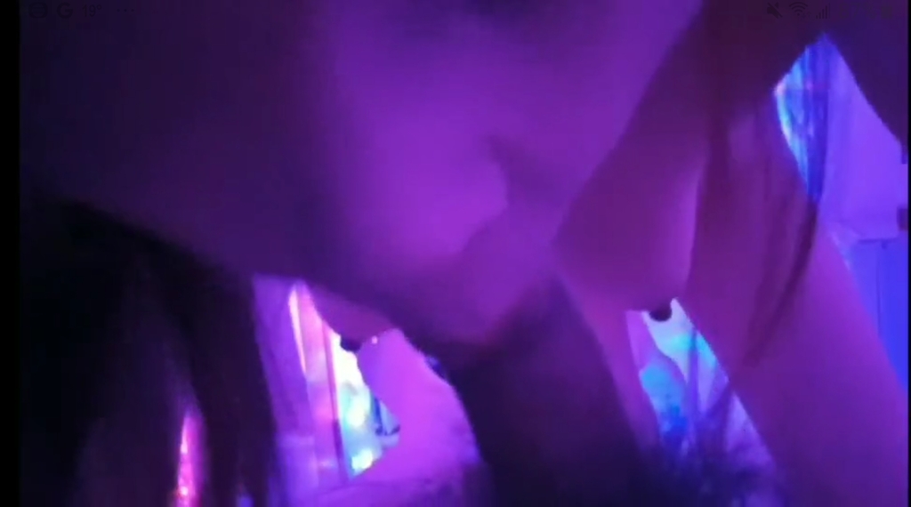 Screenshot_20231227-204339_Samsung Internet.jpg