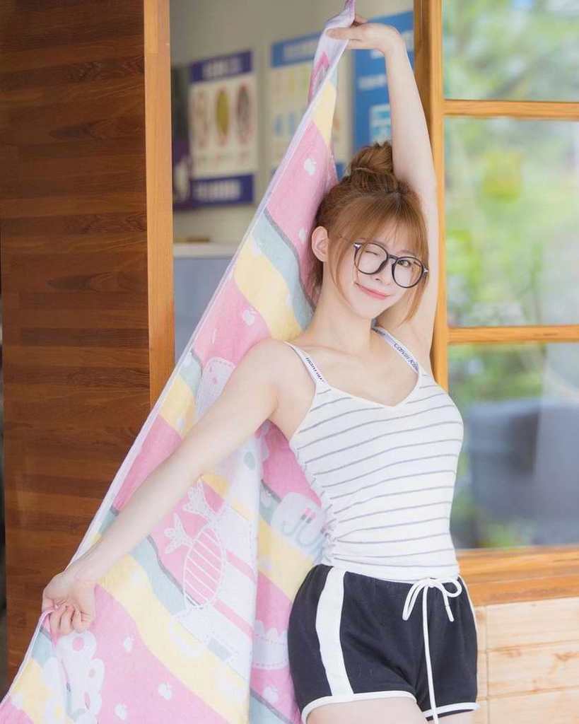 003.jpg