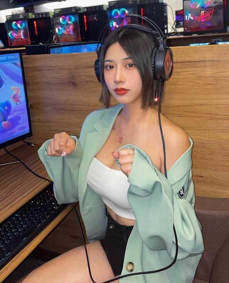 011.jpg