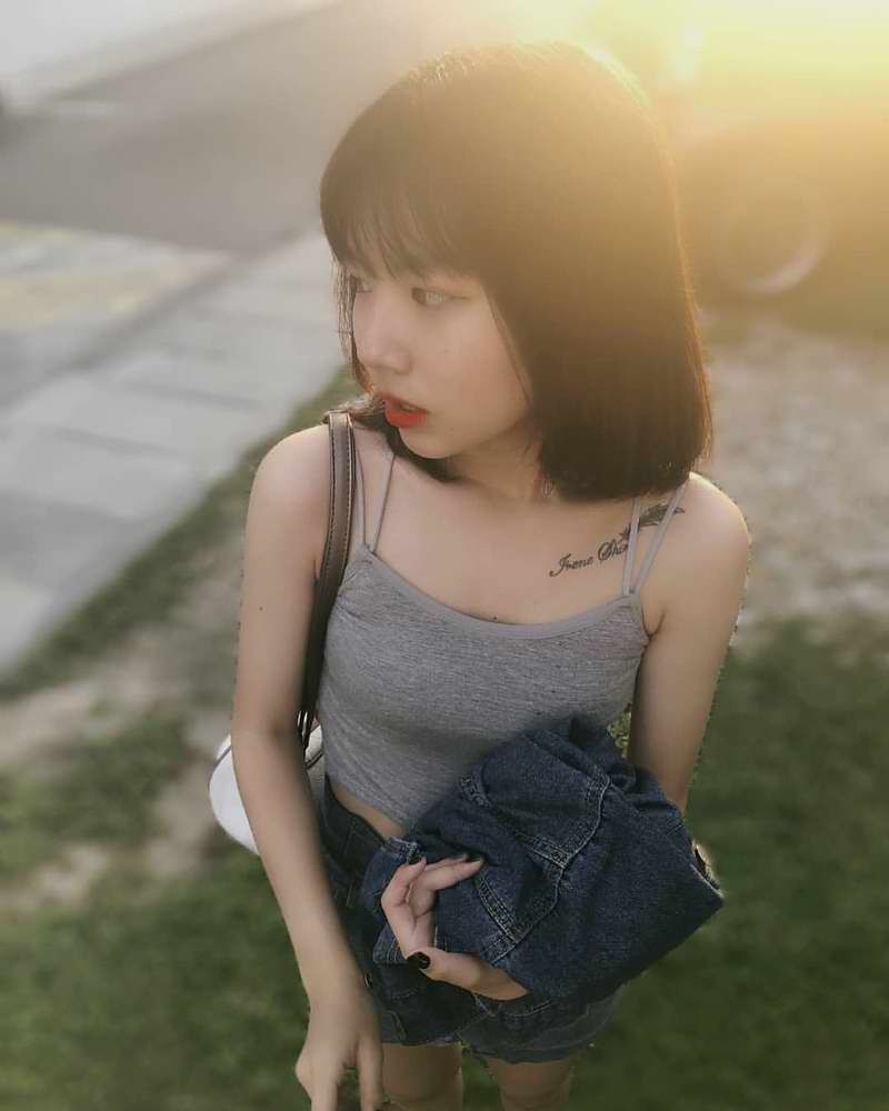 002.jpg