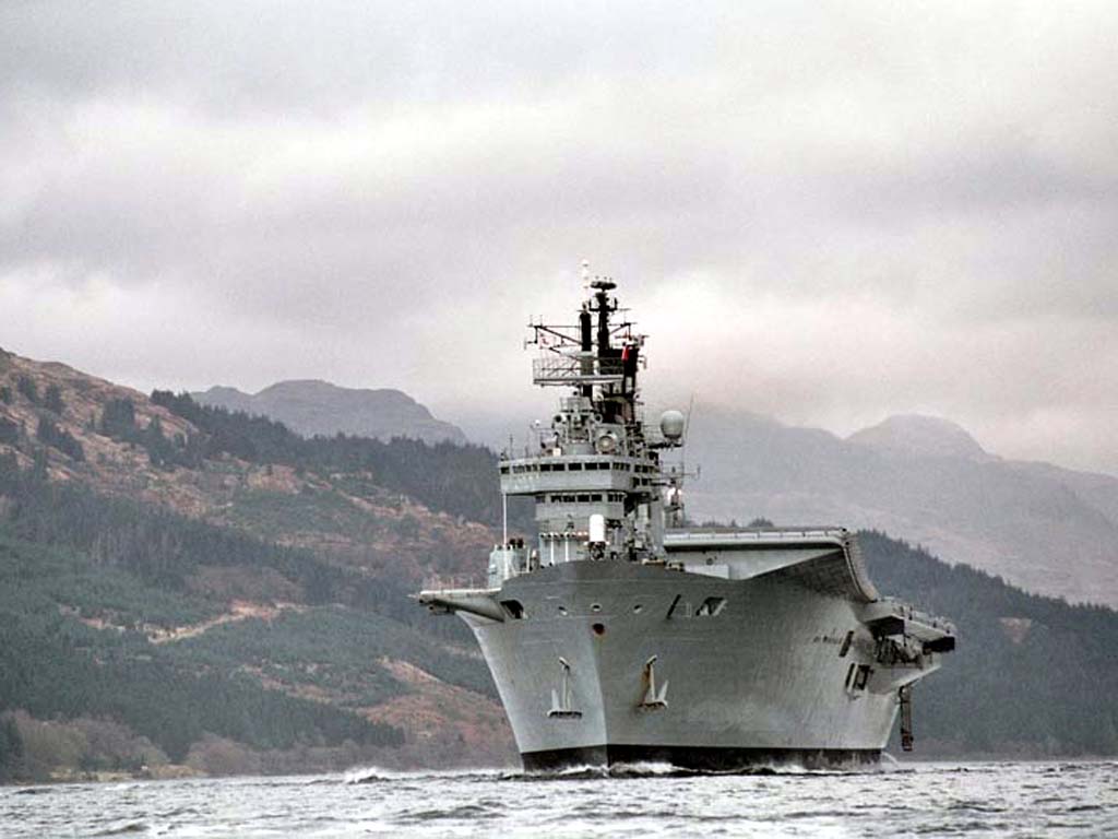 HMS_Ark_Royal.jpg