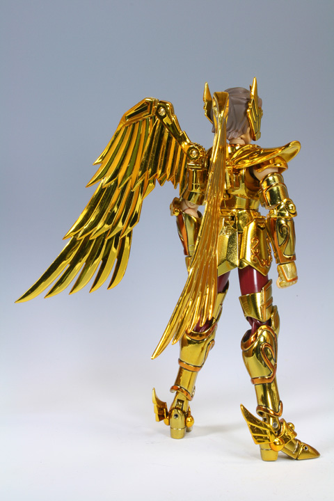 黃金聖衣 人馬座 艾奧羅斯 02.jpg