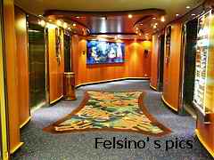 Elevator lobby on deck.jpg