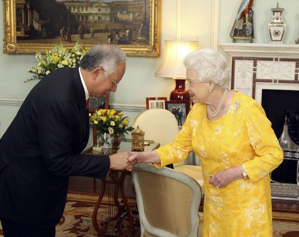 268586_241402449223257_100000605126741_970858_6157429_n.jpg