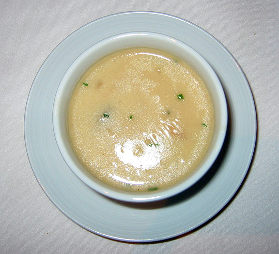 168512120_32fclam chowder _o.jpg