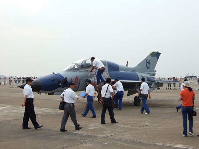 航展2006 JL9-1.jpg