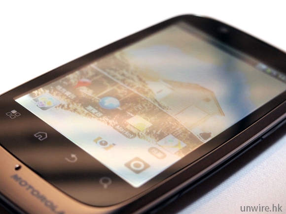 5.屏幕是普通的 LCD TFT，解像度為 HVGA 320 x 480 pixels.jpg