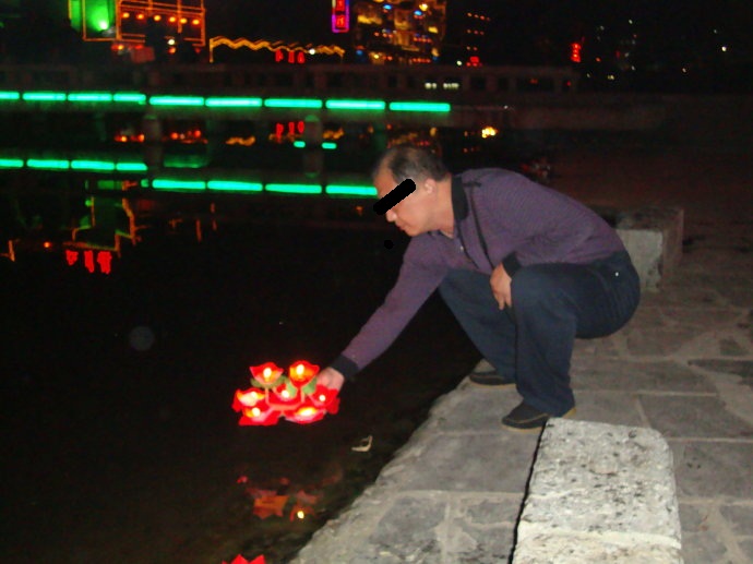 沱江夜燈.jpg