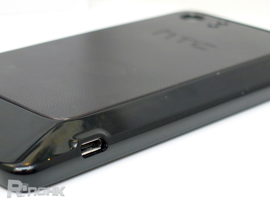 9.採用支援 MHL 技術的 microUSB 插口，除了充電傳輸之外，還可以另購轉接器實現 HDMI.jpg