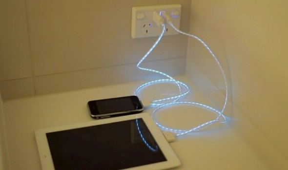 glowing-iphone-charger-590x348.jpg