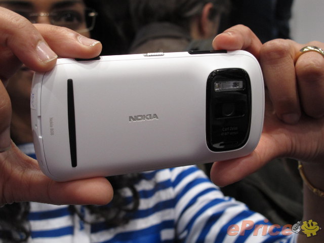 keithyim_3_Nokia-808-Pureview_1770293796c8873f60cbc798b4e2b35e.jpg