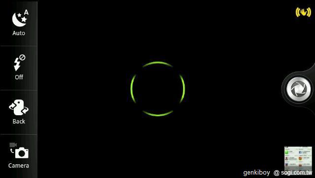 57.HTC Amaze 4G 拍照介面.jpg