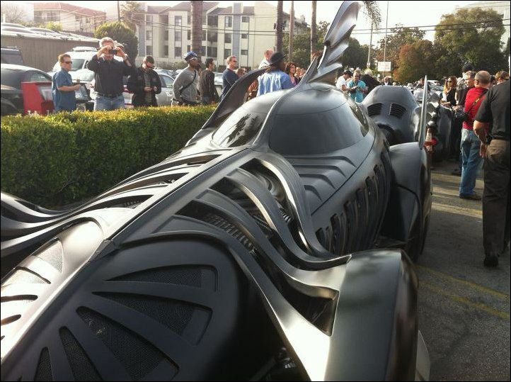 batmobile_california_parade_03.jpg