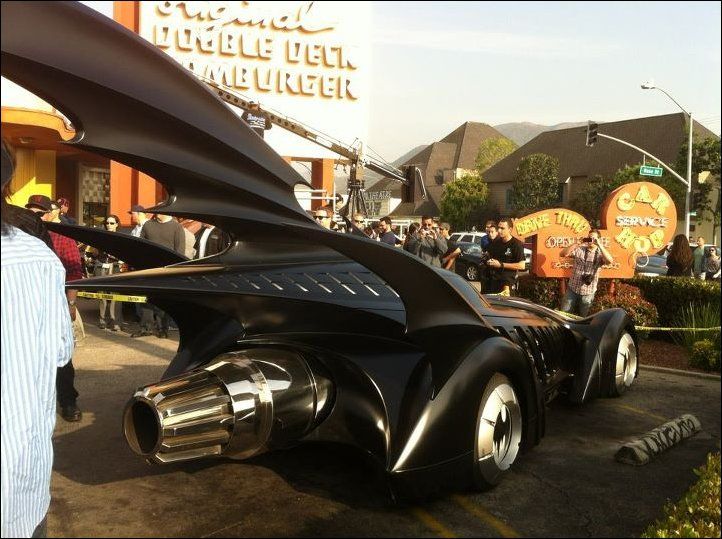 batmobile_california_parade_05.jpg