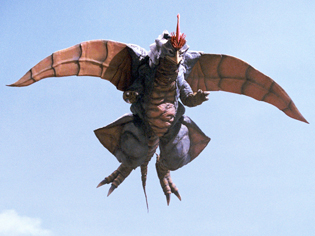 4 友好巨鳥 卡欧斯力特里亚斯.jpg