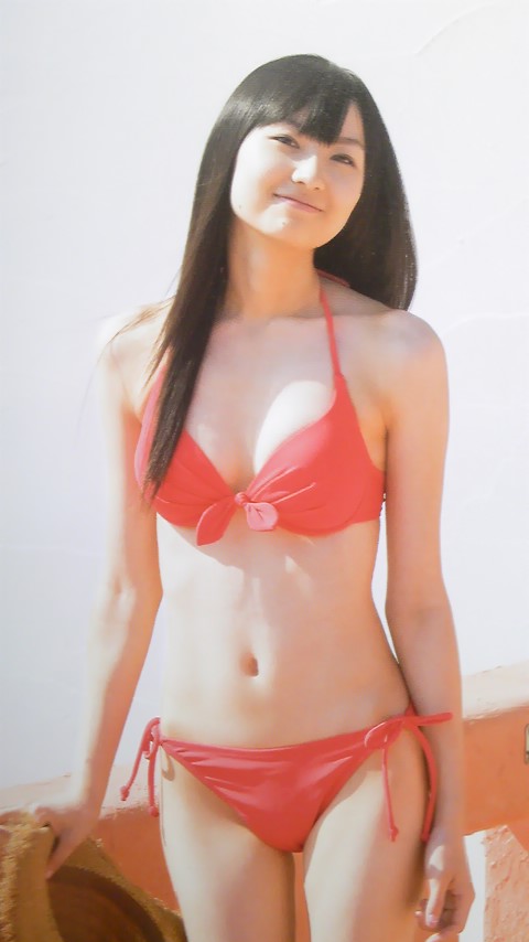 戸松遥1.jpg