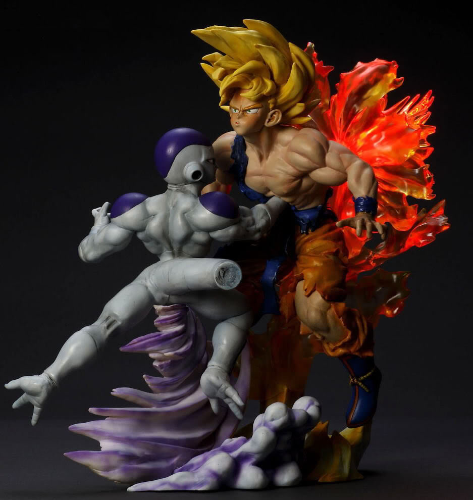 Gokuu-vs-Freeza_battledamaged9_35mm.jpg
