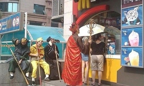 師傅, 買埋我哋三個果份呀!.jpg