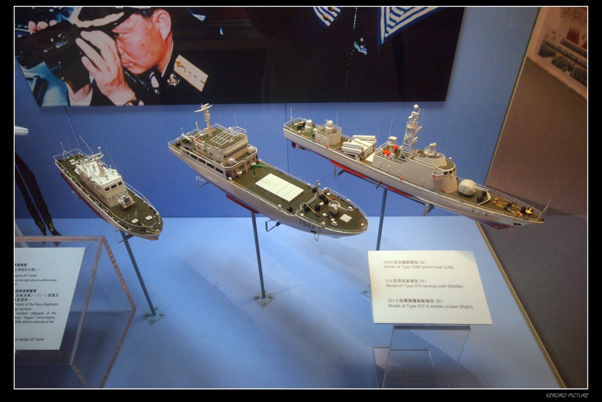 CN09963-001.jpg