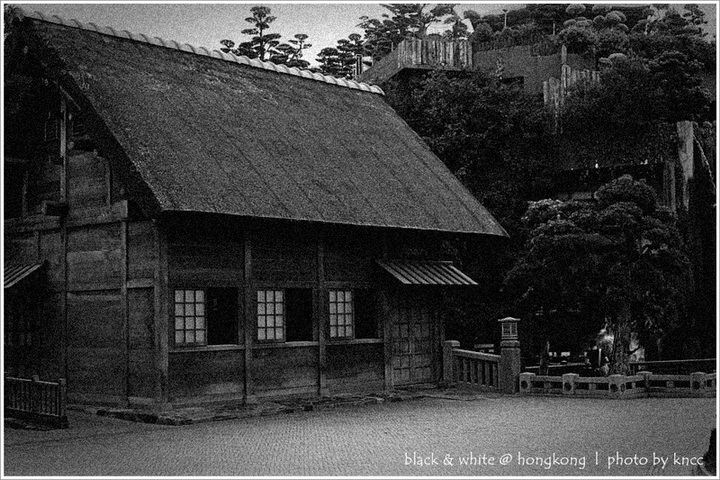 black & white (1)  024.jpg