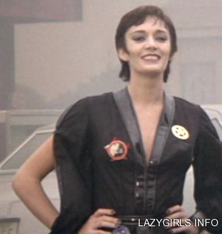 3 Sarah Douglas as Ursa.jpg