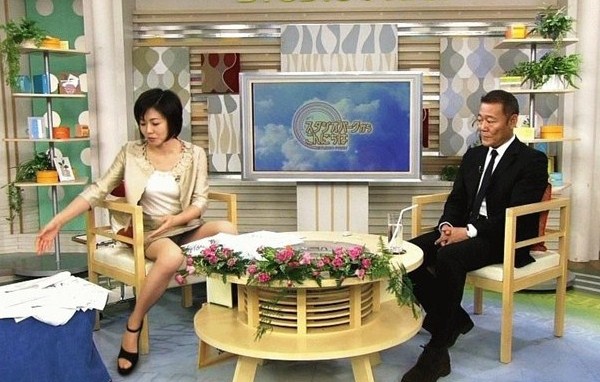 嗱, 我俾你睇嘞.jpg