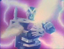 9 強攻碎擊斬.jpg